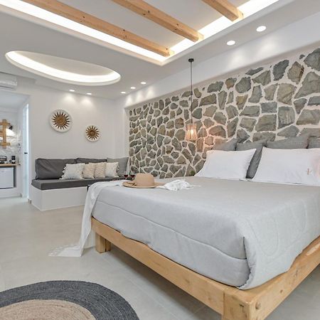 Naxos Finest Hotel & Villas Naxos City エクステリア 写真