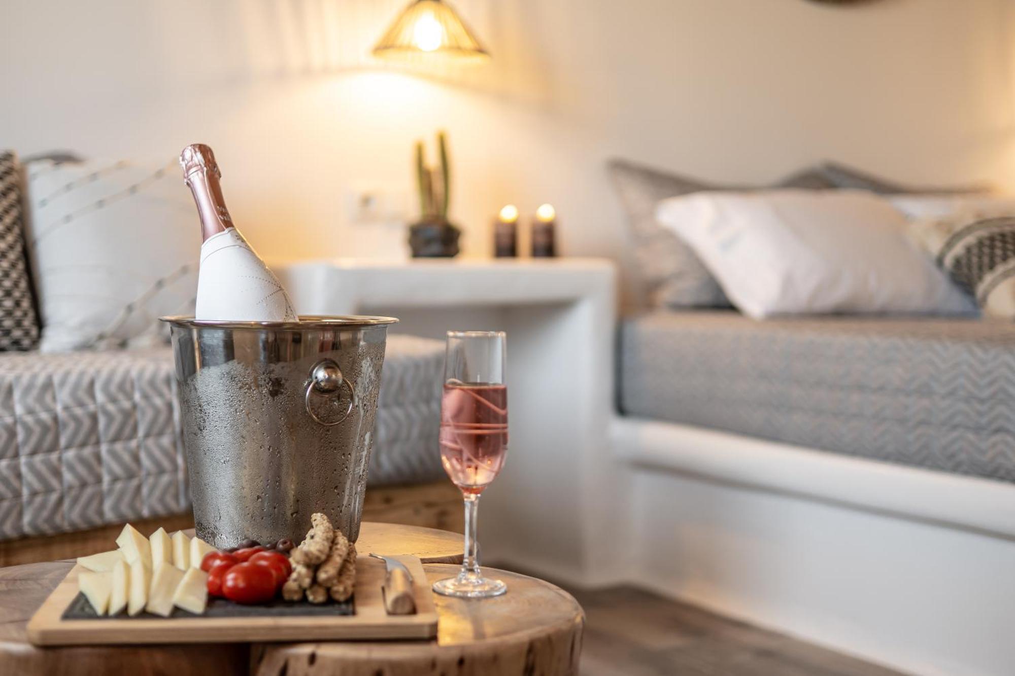 Naxos Finest Hotel & Villas Naxos City 部屋 写真