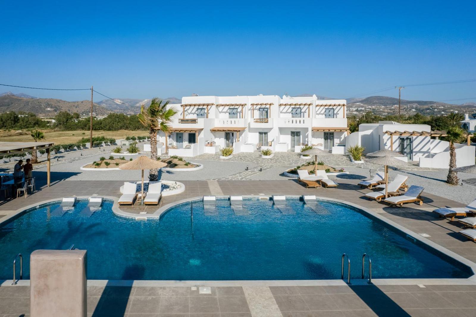 Naxos Finest Hotel & Villas Naxos City エクステリア 写真