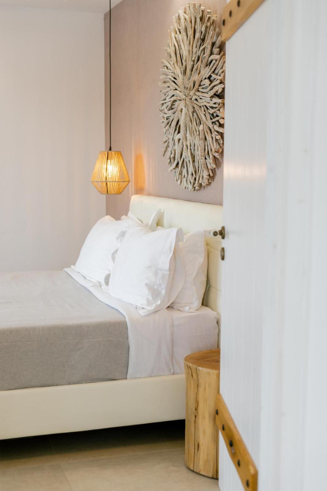 Naxos Finest Hotel & Villas Naxos City エクステリア 写真