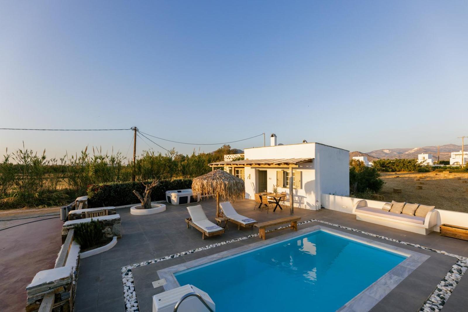 Naxos Finest Hotel & Villas Naxos City 部屋 写真